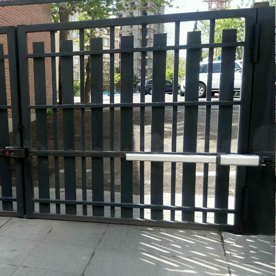 جک پارکینگی قابل کنترل با موبایل با بلوتوث و فرمان نزدیک برد