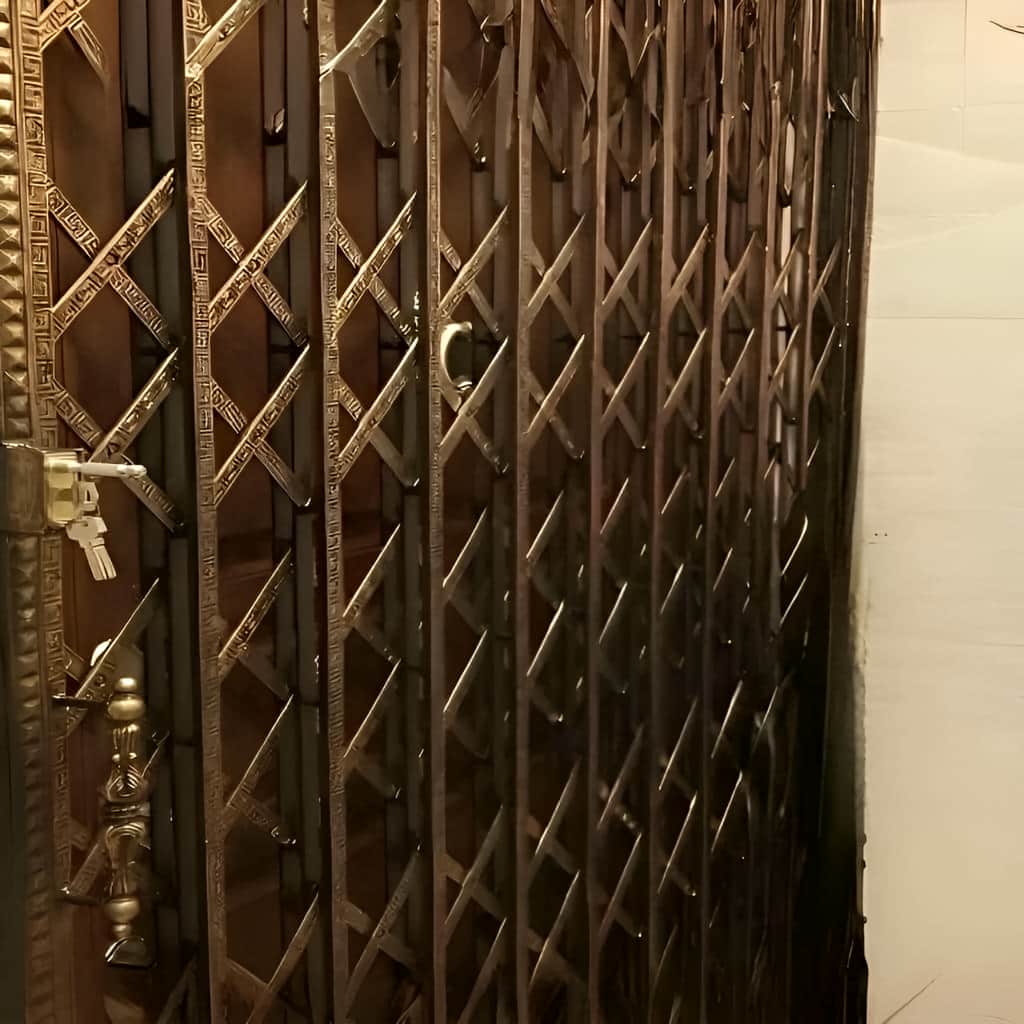 قیمت درب آکاردئونی پنج گل دوبل بر اساس متریال