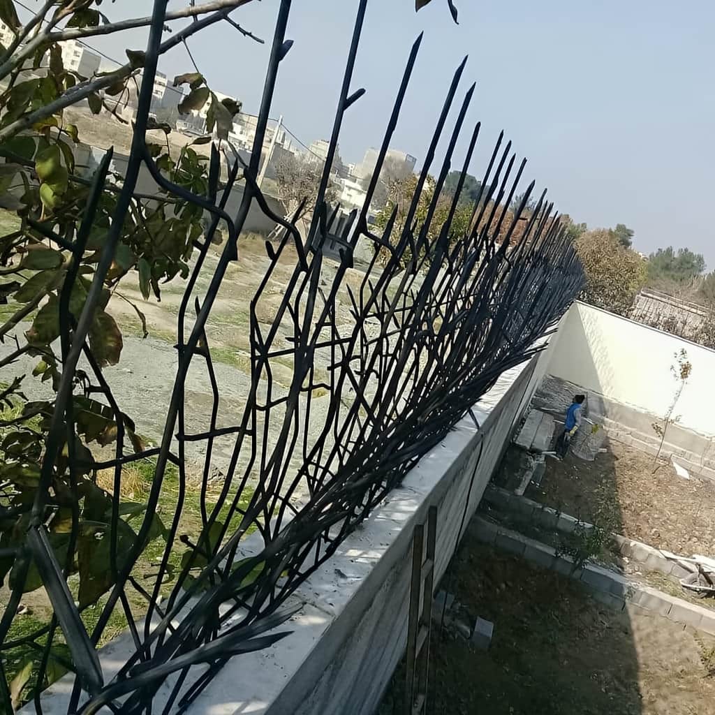 قیمت حفاظ دیوار ویلا با مقایسه طرح و تراکم