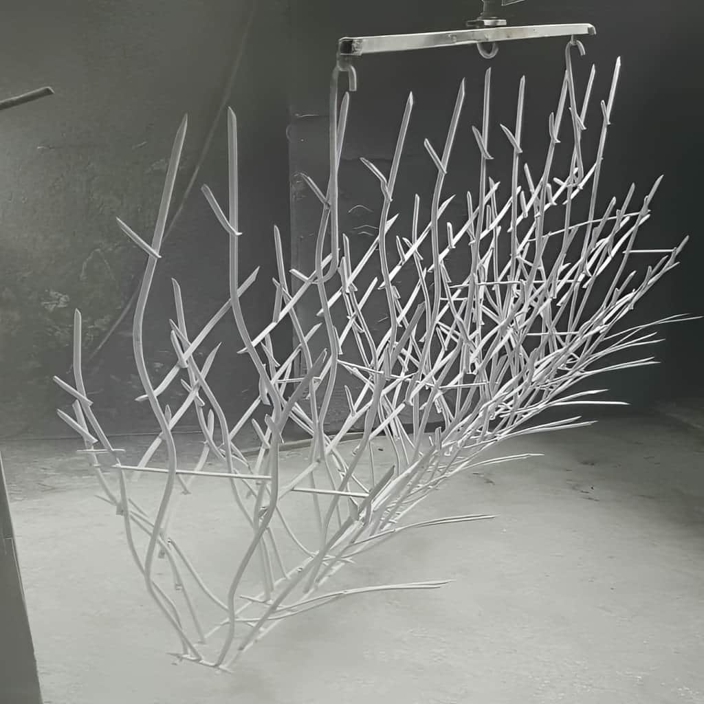 قیمت حفاظ سیم خاردار با مقایسه تراکم و نوع مفتول