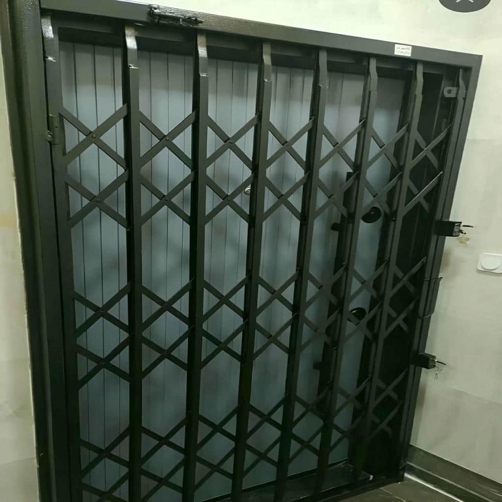 مقایسه طرح متقارن و ترکیبی حفاظ آکاردئونی لوزی