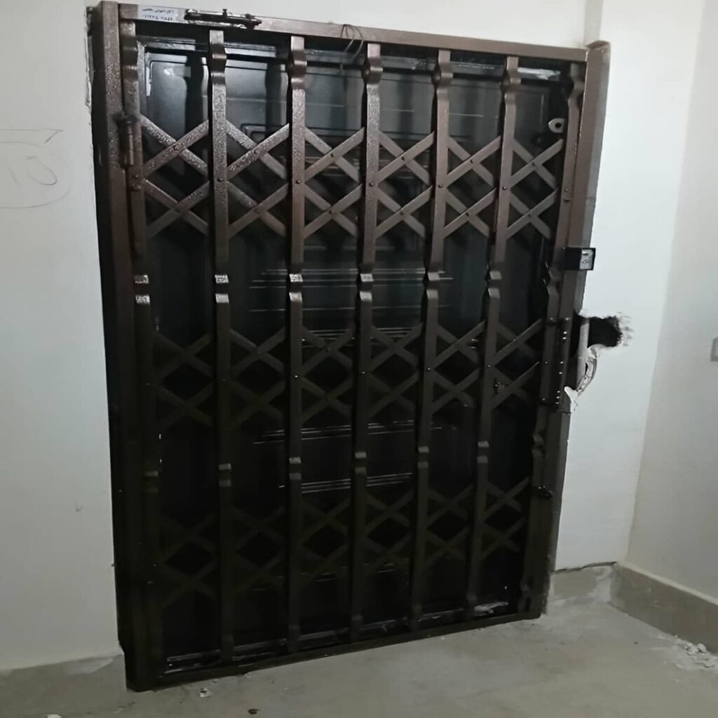 8 مدل درب حفاظ فلزی ورودی واحد