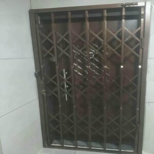 9 مدل درب آکاردئونی شیک قفل دار