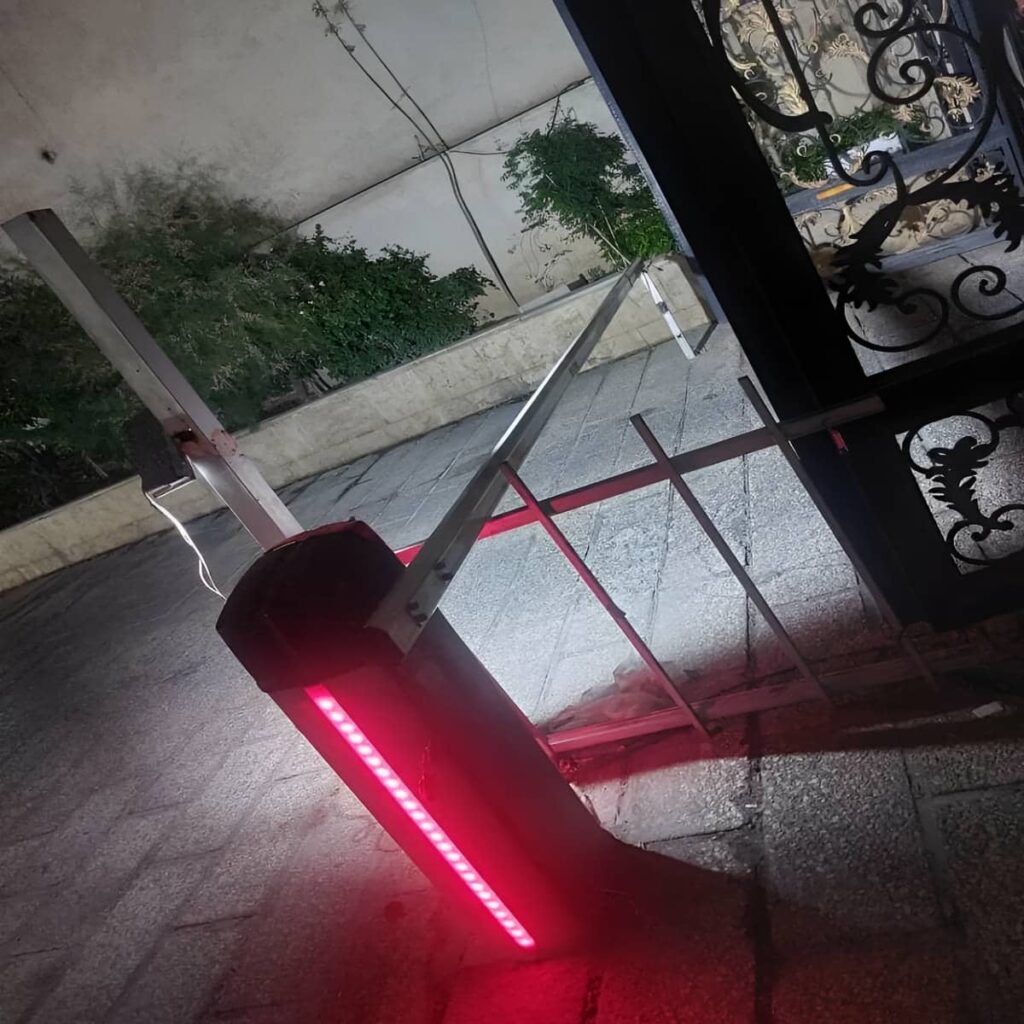 نصب راهبند تلسکوپی مسیر باریک کنار دیوار