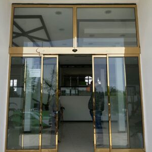 11 نمونه درب اتوماتیک شیشه ای ورودی ساختمان اداری