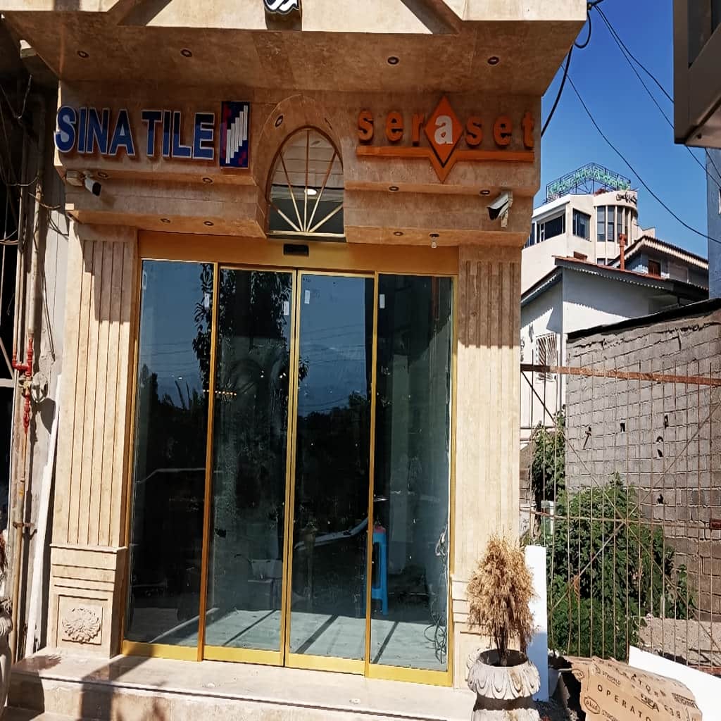 سفارش درب اتوماتیک شیشه ای کشویی دو لت فروشگاهی
