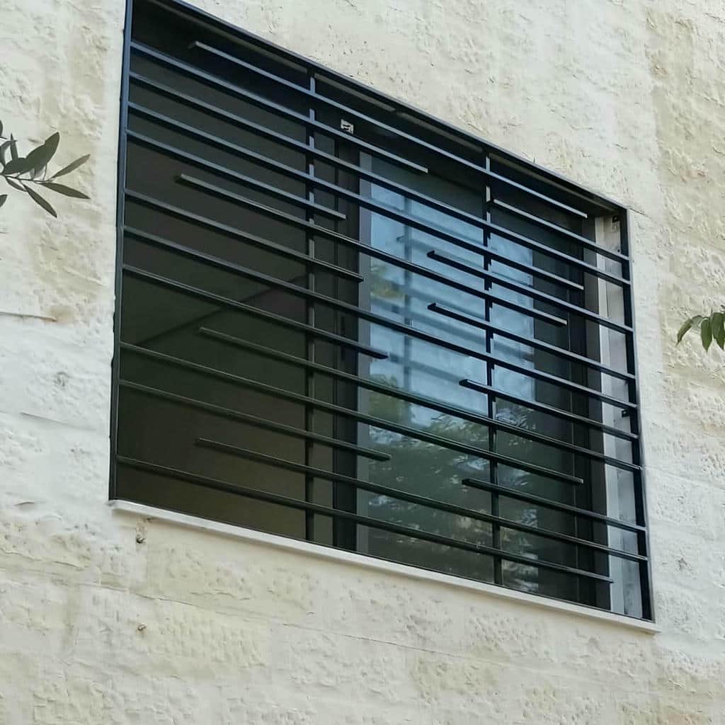 14 طرح حفاظ پنجره ویلایی نمای باغ