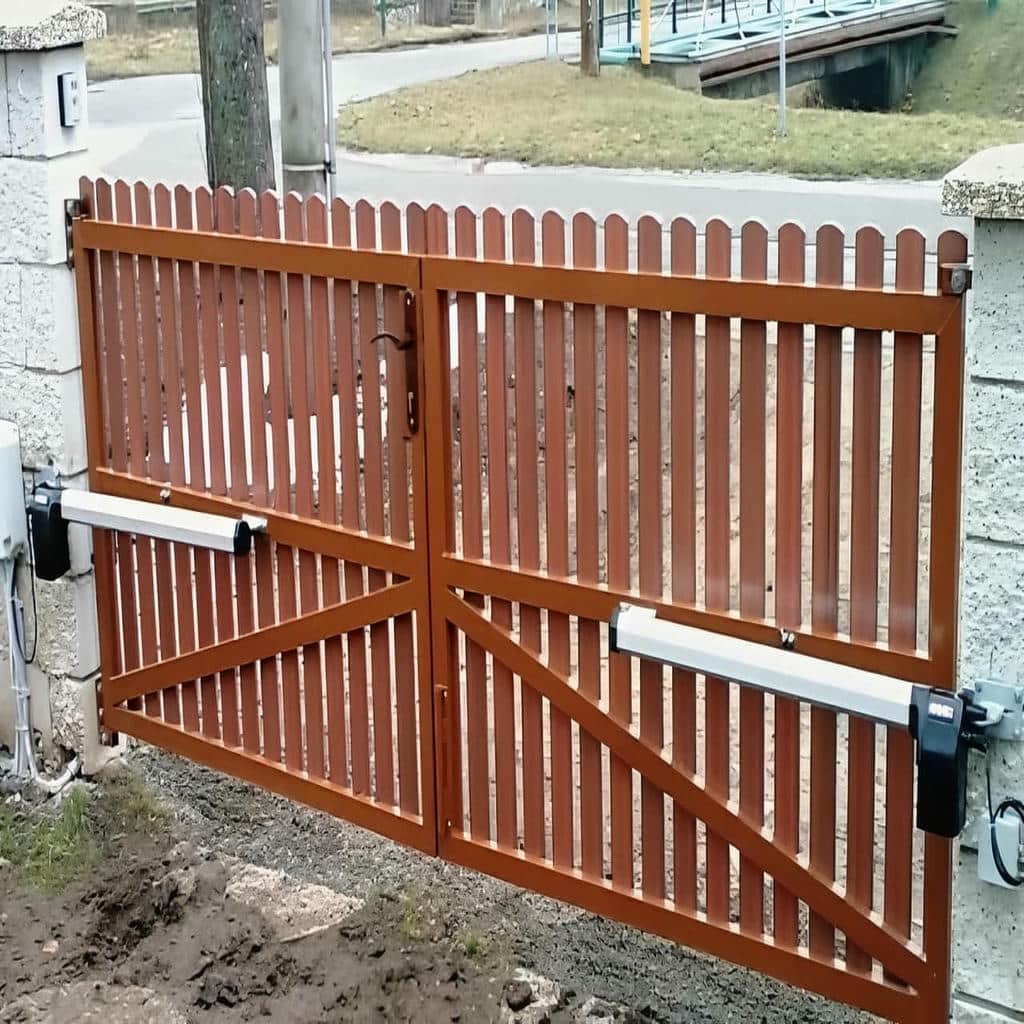 سفارش درب پارکینگ جک دار بازویی مدرن