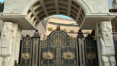 11 مدل درب حیاط لولایی ستون دار