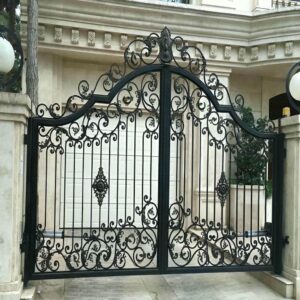 6 نمونه درب پارکینگ فلزی نمای ساختمان