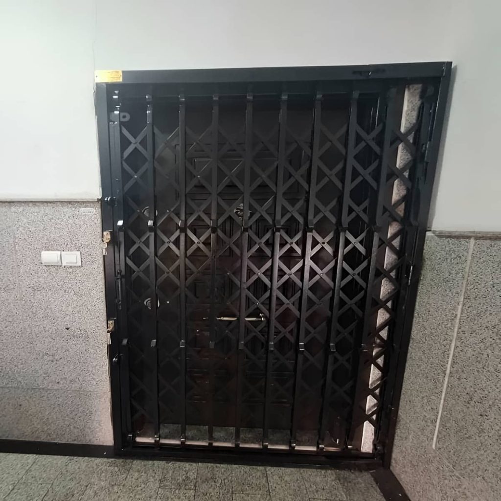 حفاظ آکاردئونی ورودی