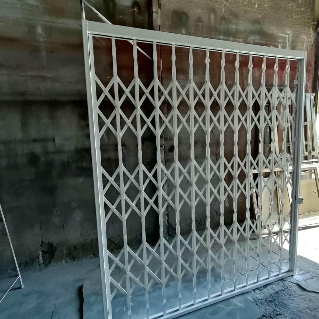 درب آکاردئونی جمع شونده
