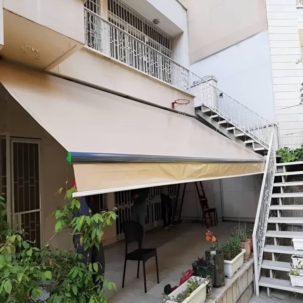 سایبان تاشو با ساختار مقاوم و کاربردی سایبان تاشو با ساختار مقاوم و کاربردی