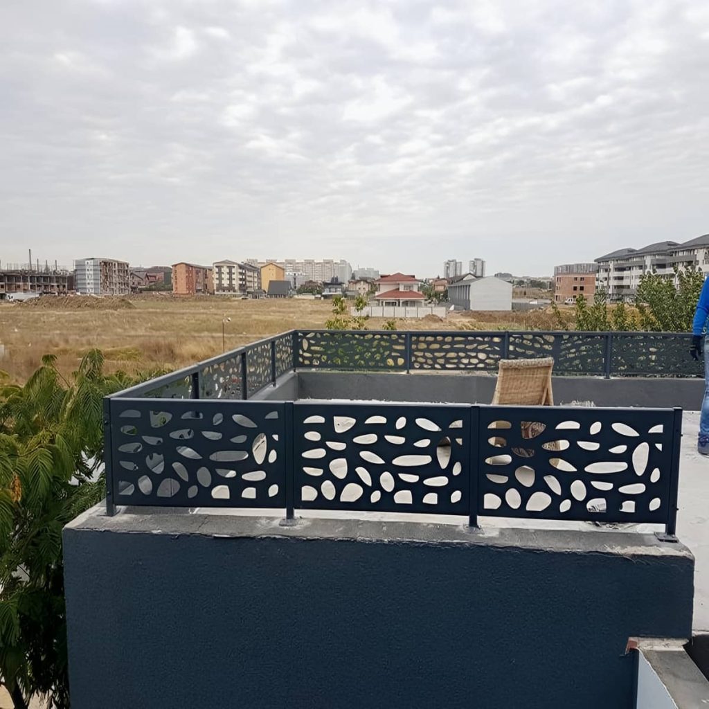 نرده تراس فلزی سفارشی