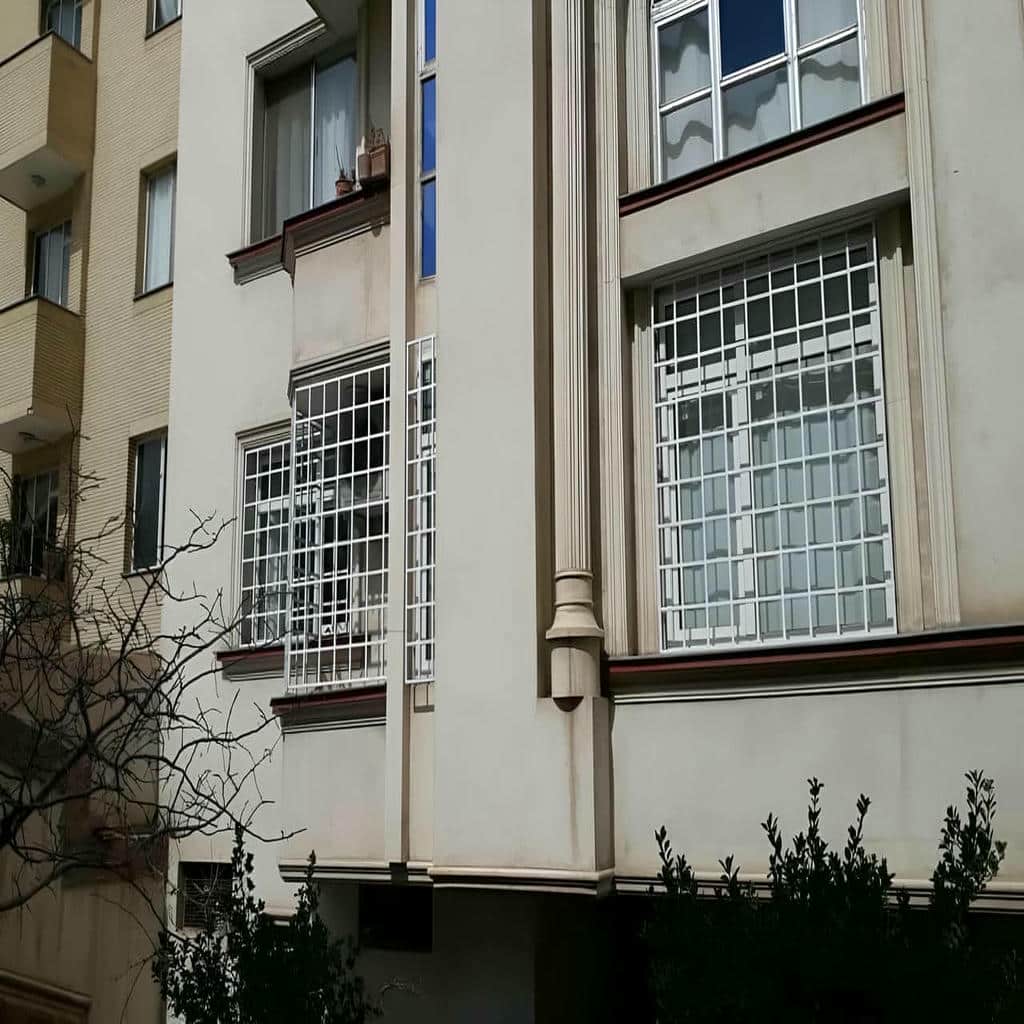 نرده پنجره برای کنترل دسترسی