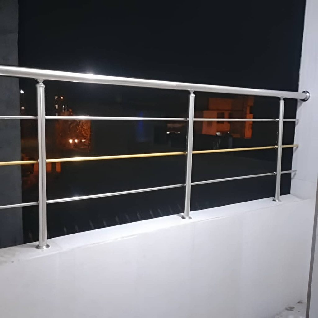 نرده پله طراحی هماهنگ