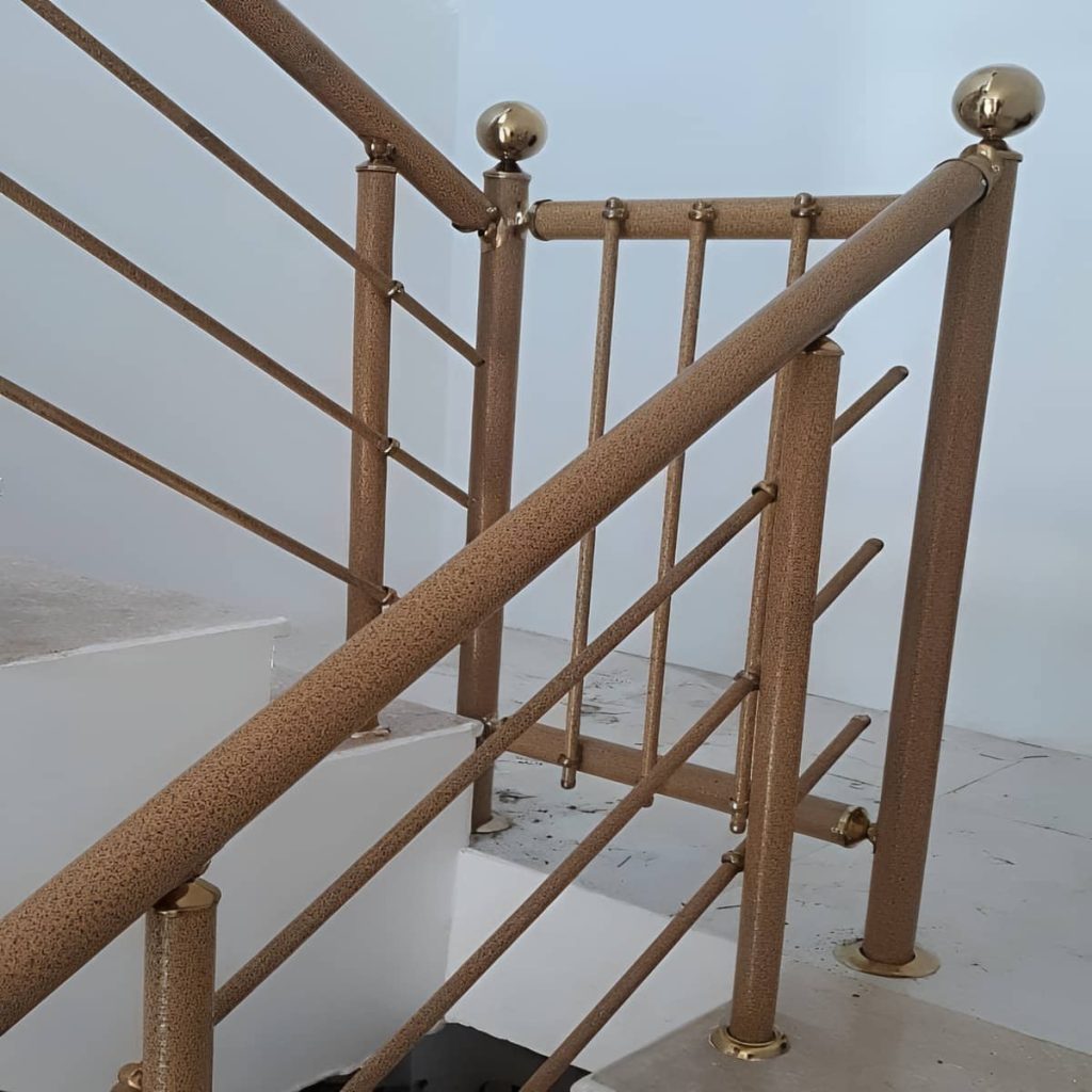 نرده استیل بالکن براق ساختمانی نرده استیل بالکن براق ساختمانی