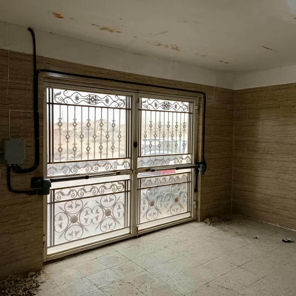 موتور درب پارکینگ بزرگ