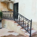 نرده فرفورژه راه پله فلزی مرکز فروش نرده فرفورژه راه پله برای انتخاب جنس و متریال مناسب