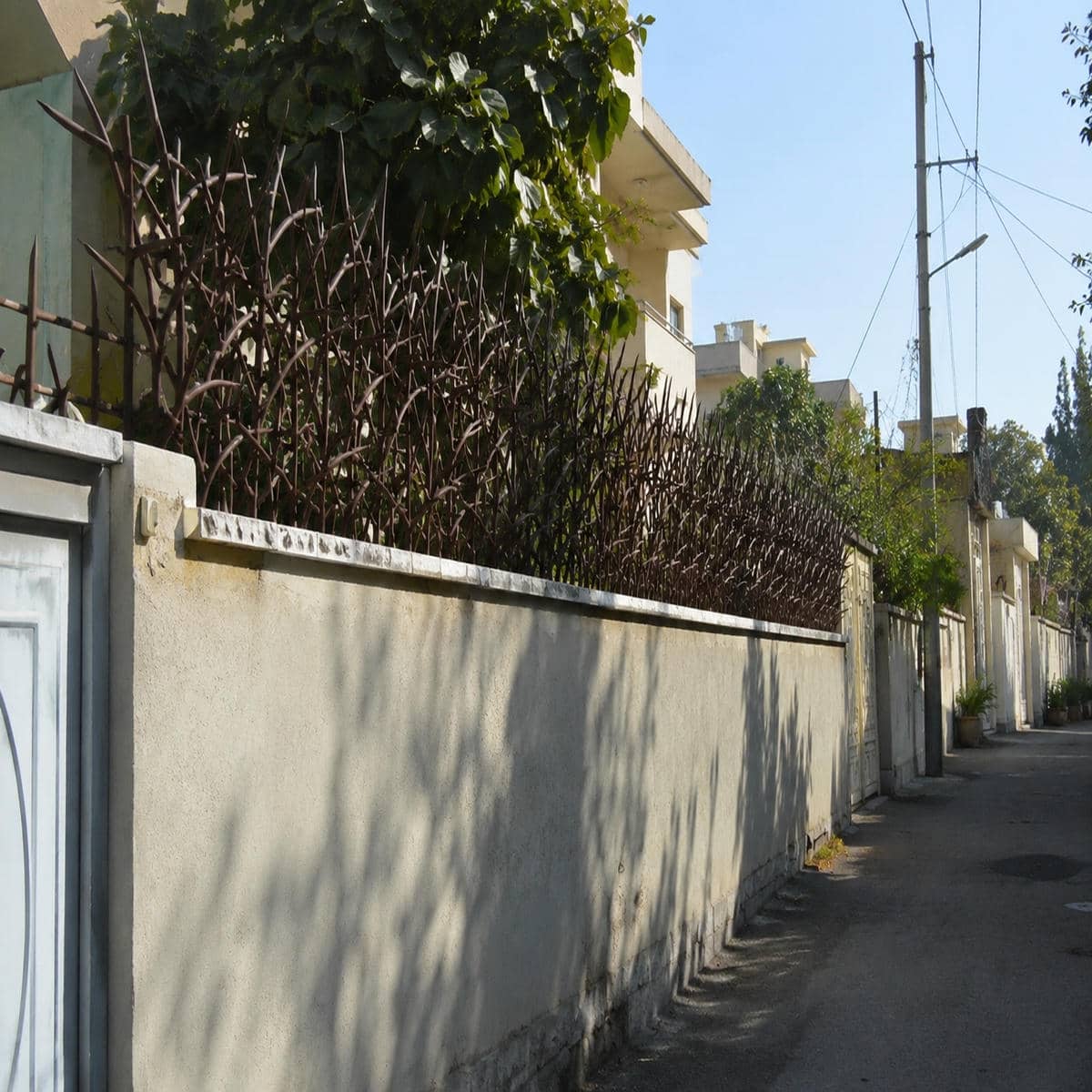 حفاظ شاخ گوزنی طرح اف فلزی