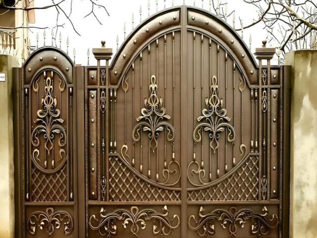 مرکز تخصصی عرضه درب حیاط در سمنان و حومه