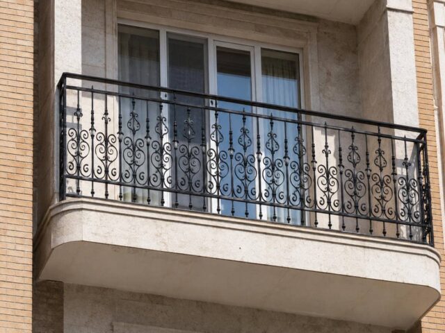 مرکز فروش و سفارش نرده بالکن در یاسوج و حومه
